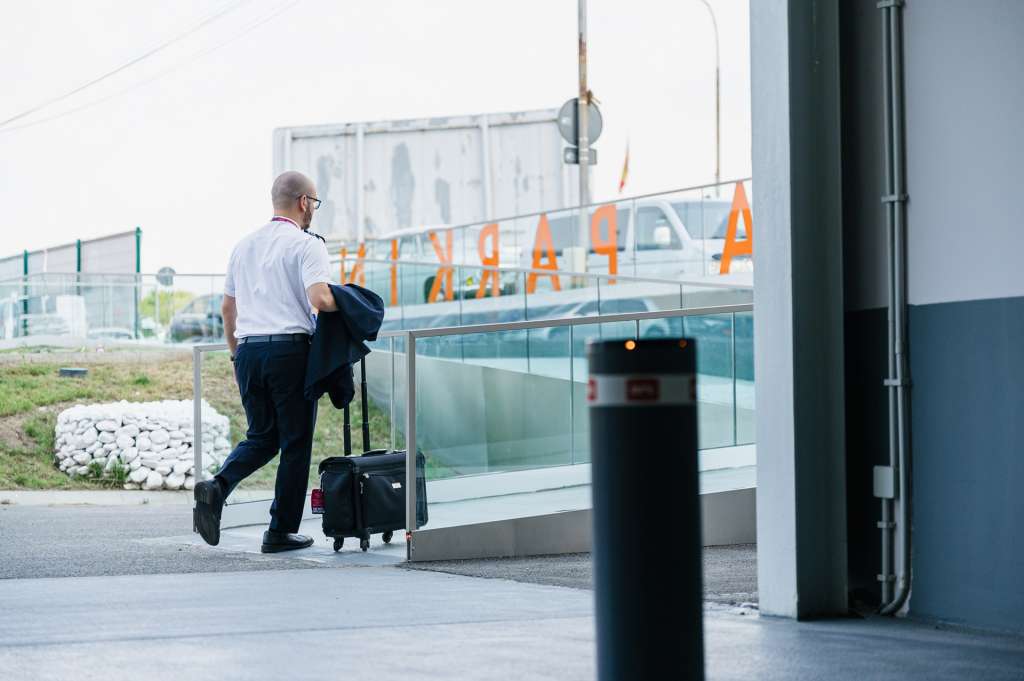 Otopeni airport parking Olimpia Parking