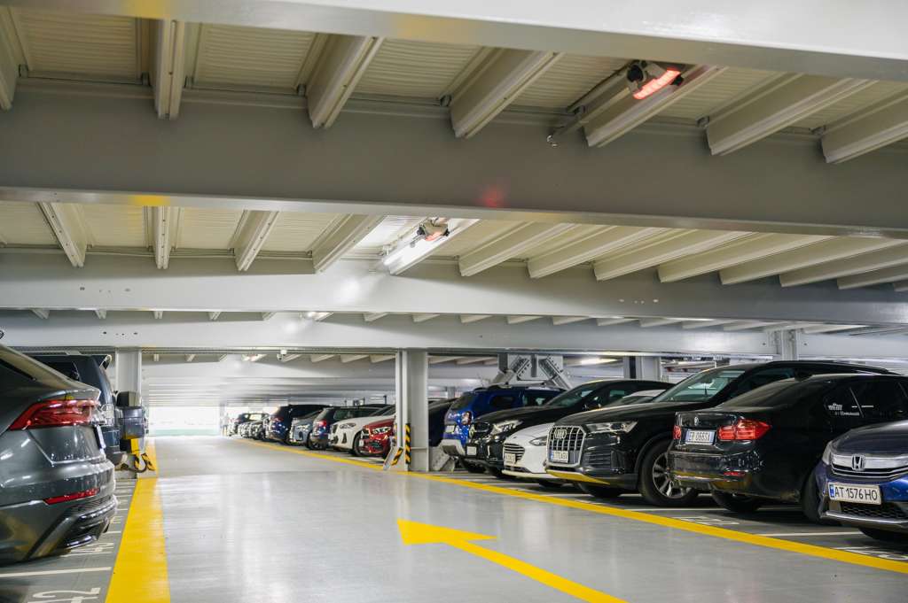 Otopeni airport long-term parking Olimpia Parking